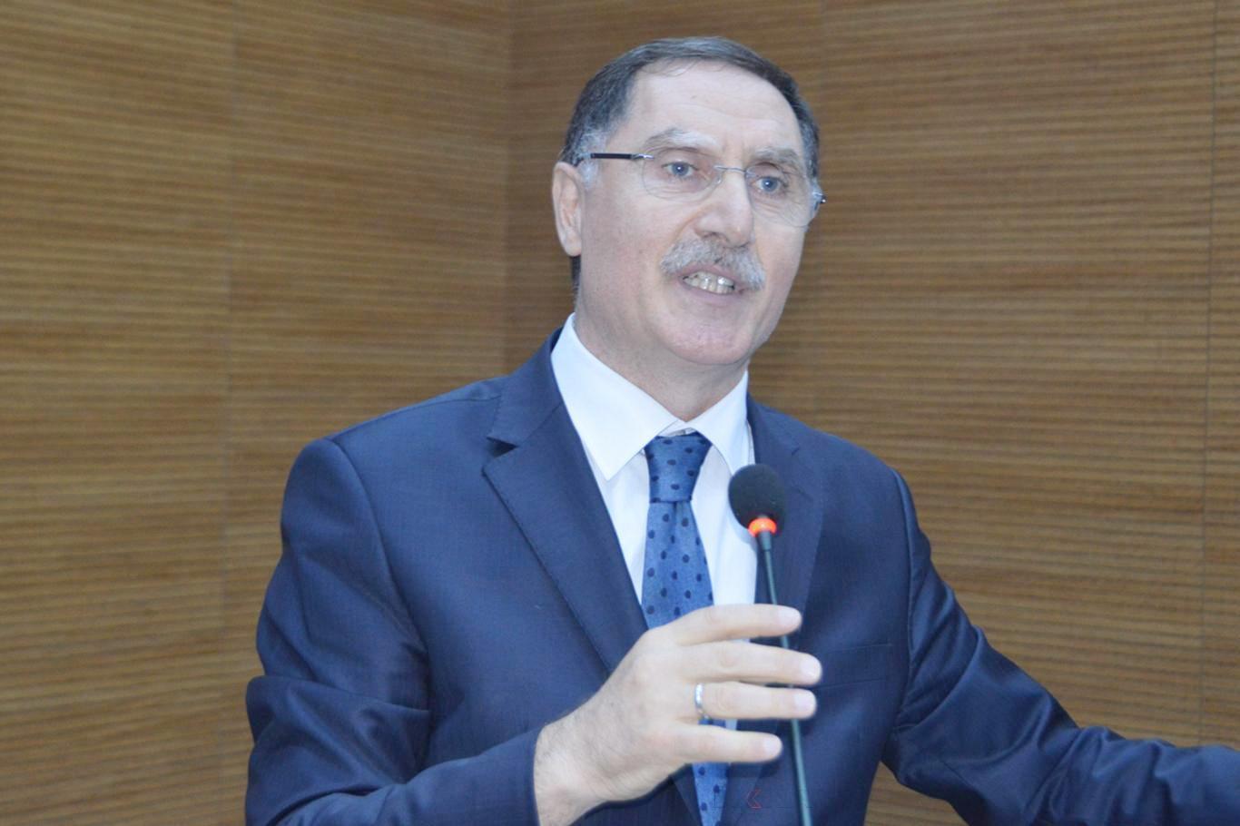 Şeref Malkoç: Kamu Denetçiliği Kurumu idareyi denetleyen bir kurum Şeref Malkoç: Kamu Denetçiliği Kurumu idareyi denetleyen bir kurum